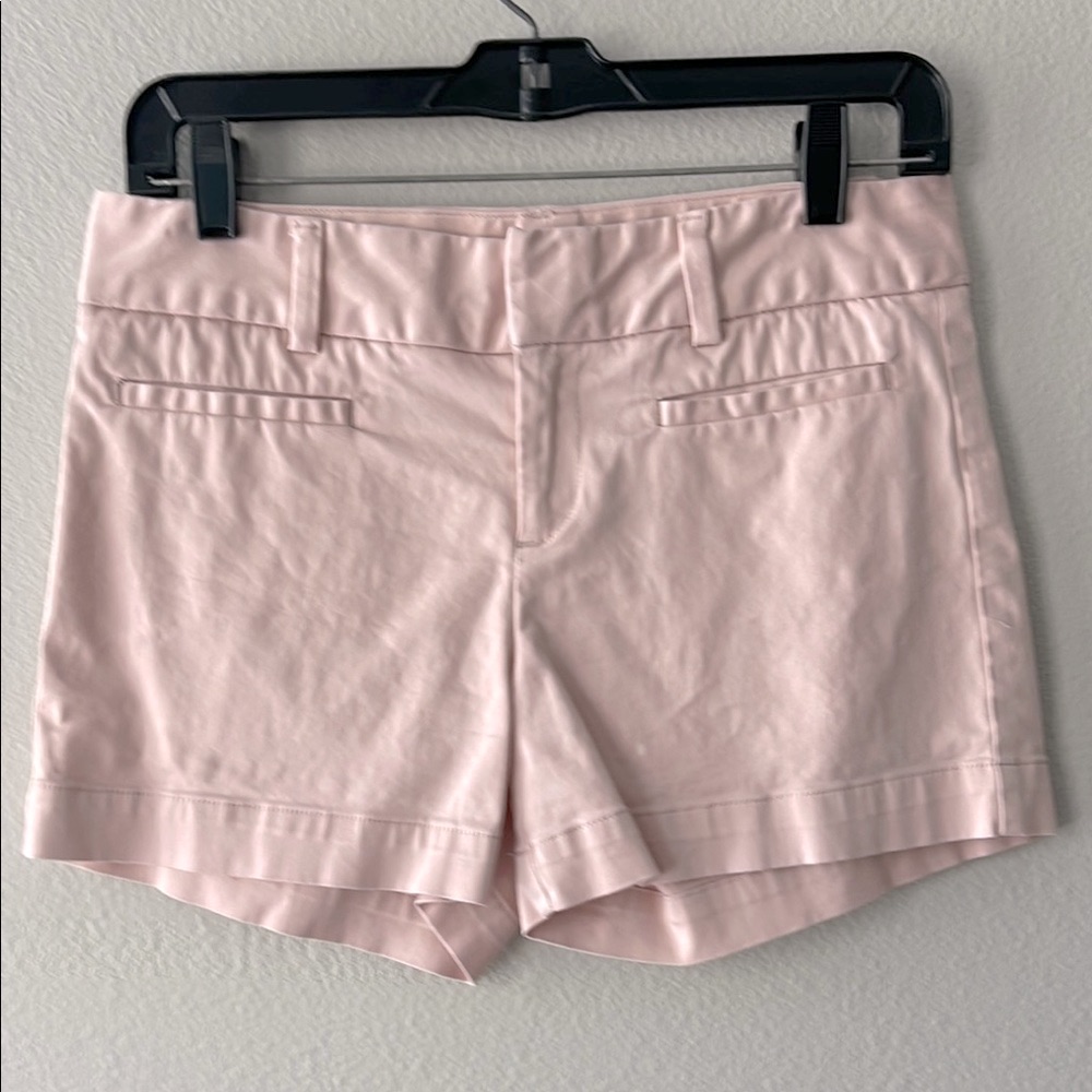 Tailored Rose Pink Bermuda Shorts Size 2 Inseam 35&acirc;